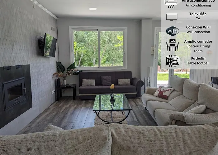 别墅 Casa Orilla El *