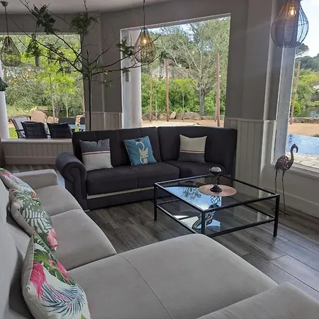 Casa Orilla El Willa